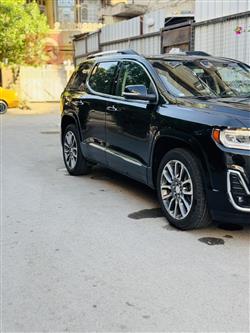 GMC Acadia